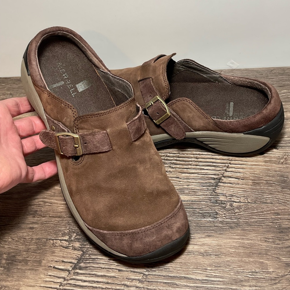 Merrell Encore Buckle Brown Suede Leather Strap Mules Shoes  Women Size 9.5